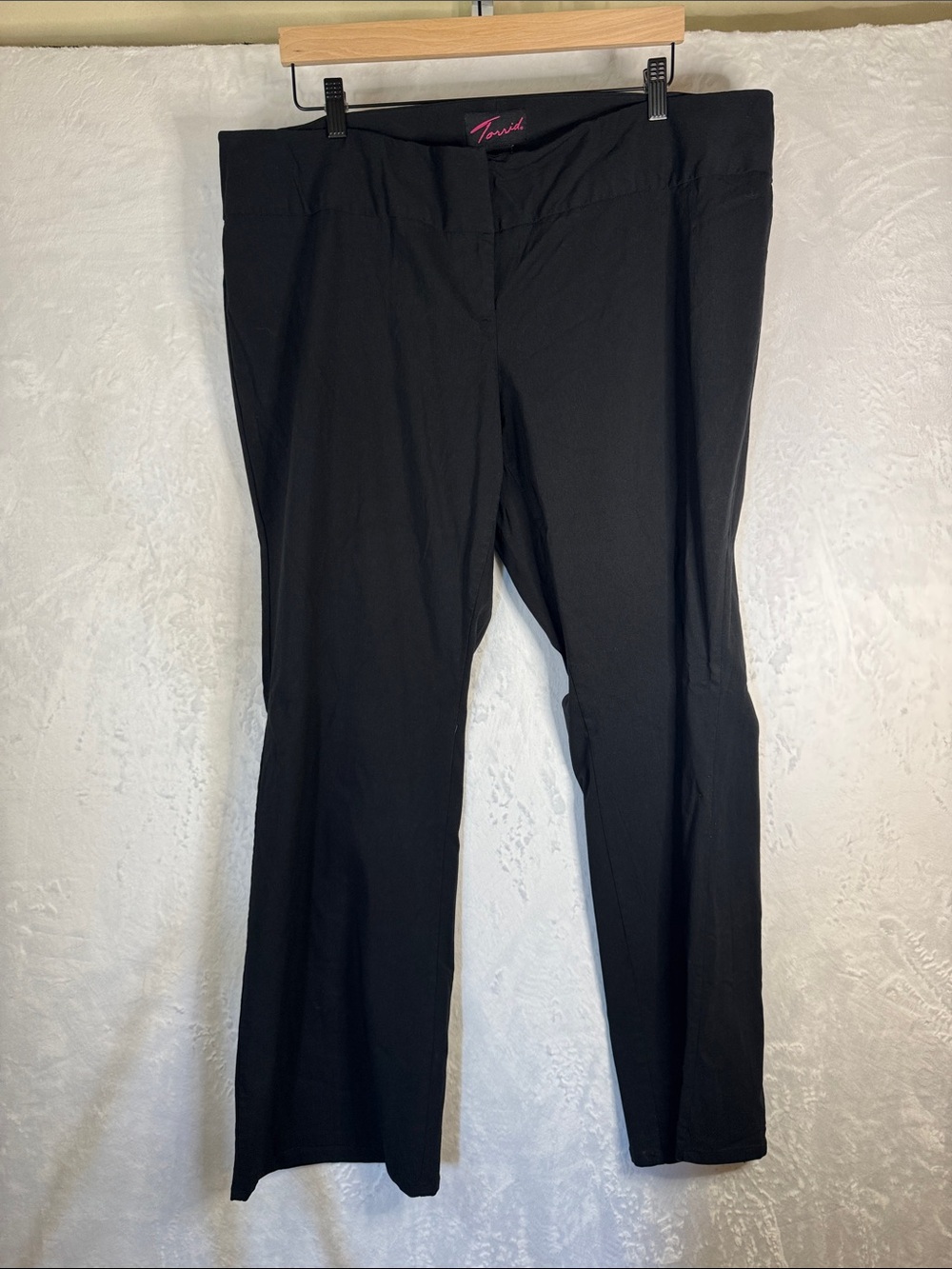 Torrid Black Straight-Leg Stretch Pants Size 20